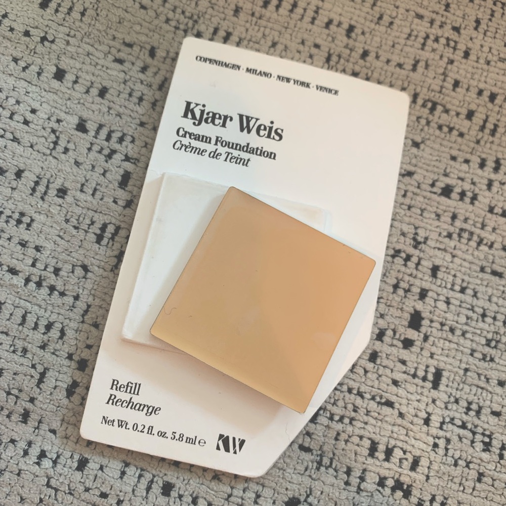 Kjaer Weis Cream Foundation refill pan in Silken (unused but opened)